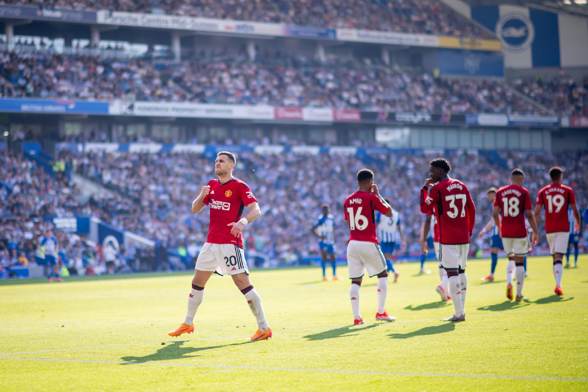 露了豪門球 露了豪門球